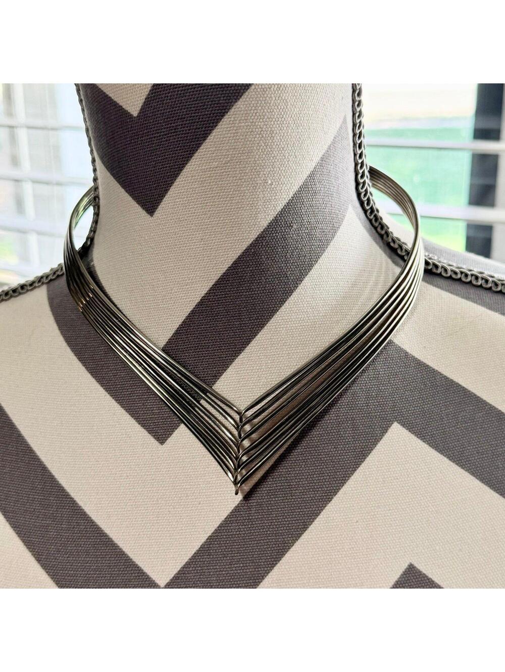 Vintage choker collar necklace